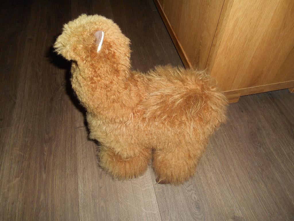 grote inkari alpaca 1 jaar oud dus nieuwstaat large, Kinderen en Baby's, Speelgoed | Knuffels en Pluche, Ophalen of Verzenden