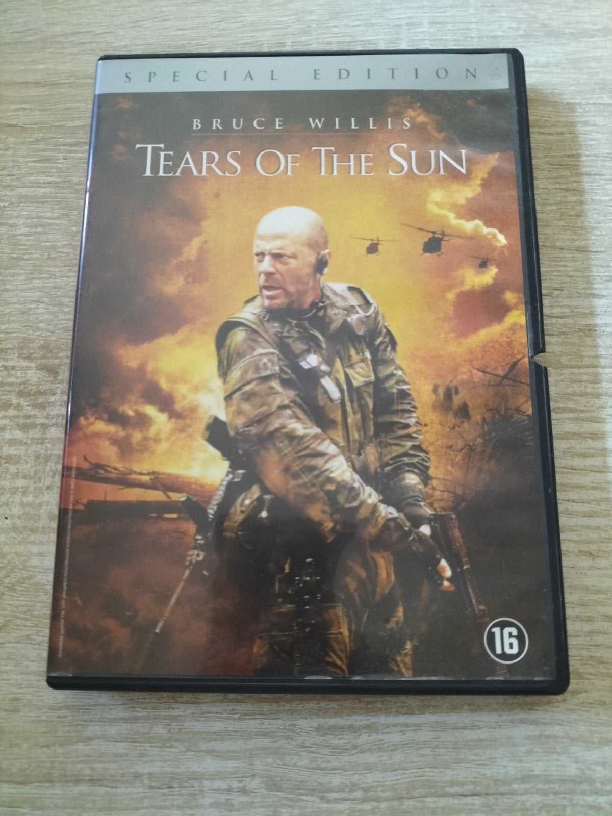 Tears of the sun, Ophalen of Verzenden