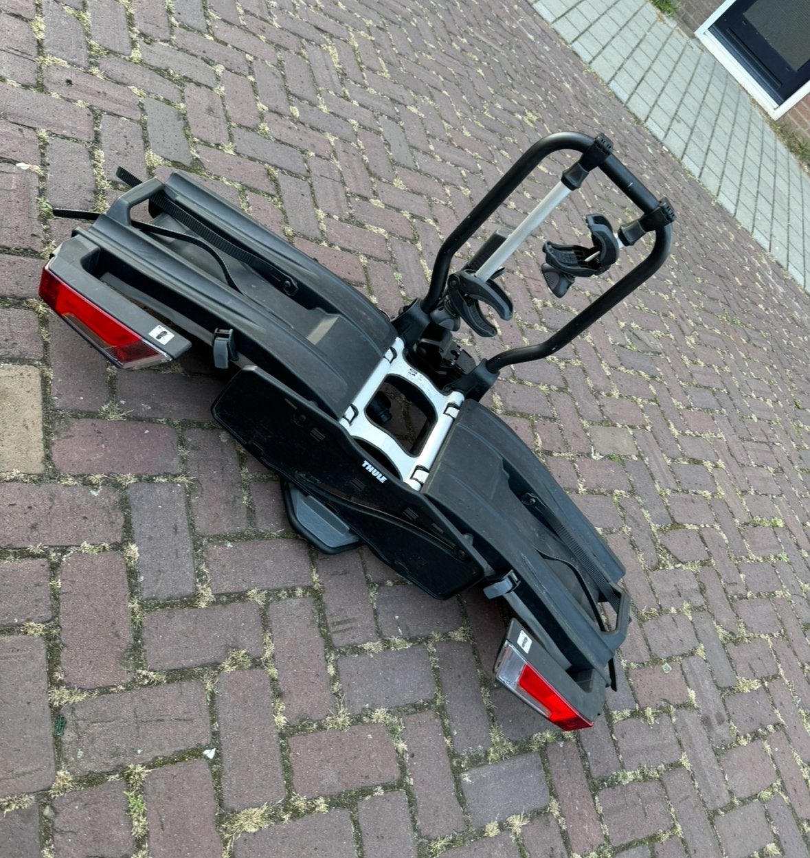 Thule Easyfold XT 2 933, Ophalen, 2 fietsen, Zo goed als nieuw, Trekhaakdrager