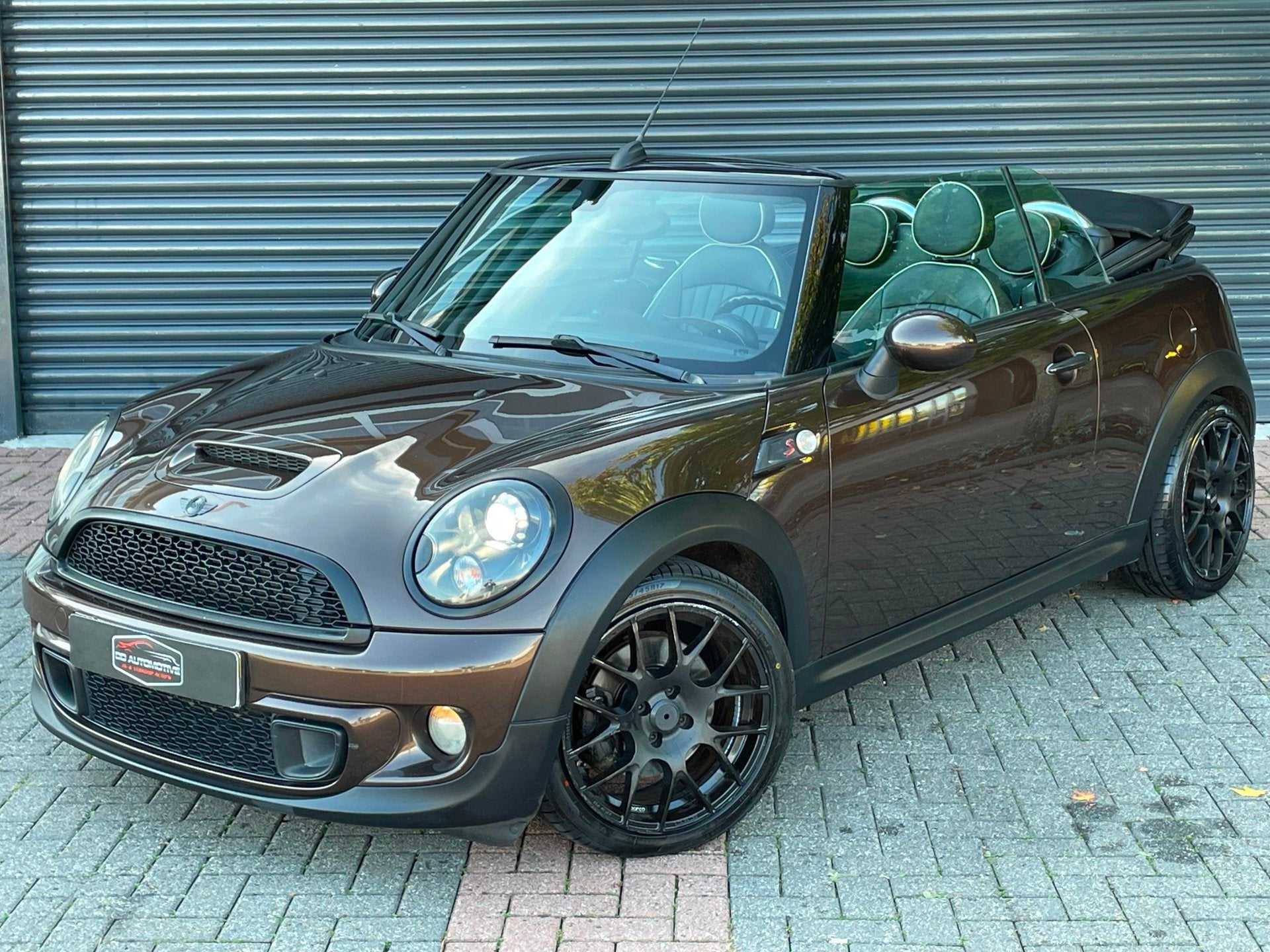 Mini Cabrio 1.6 Cooper S Automaat | Harman & Kardon | Leder, Auto's, 15 km/l, Gebruikt, 4 cilinders, 4 stoelen