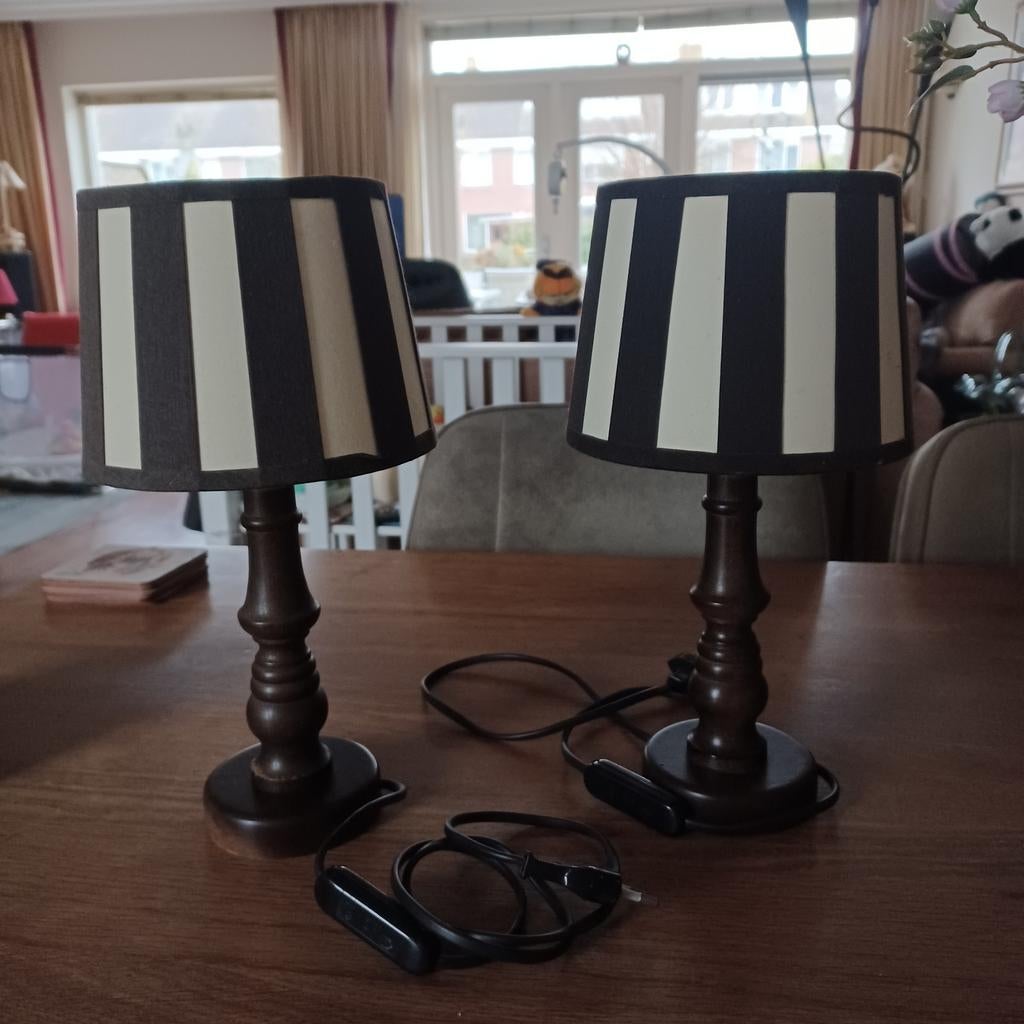 Vandeheg slaapkamer lampjes ,bruin/beige houten voet, Ophalen of Verzenden, Minder dan 50 cm