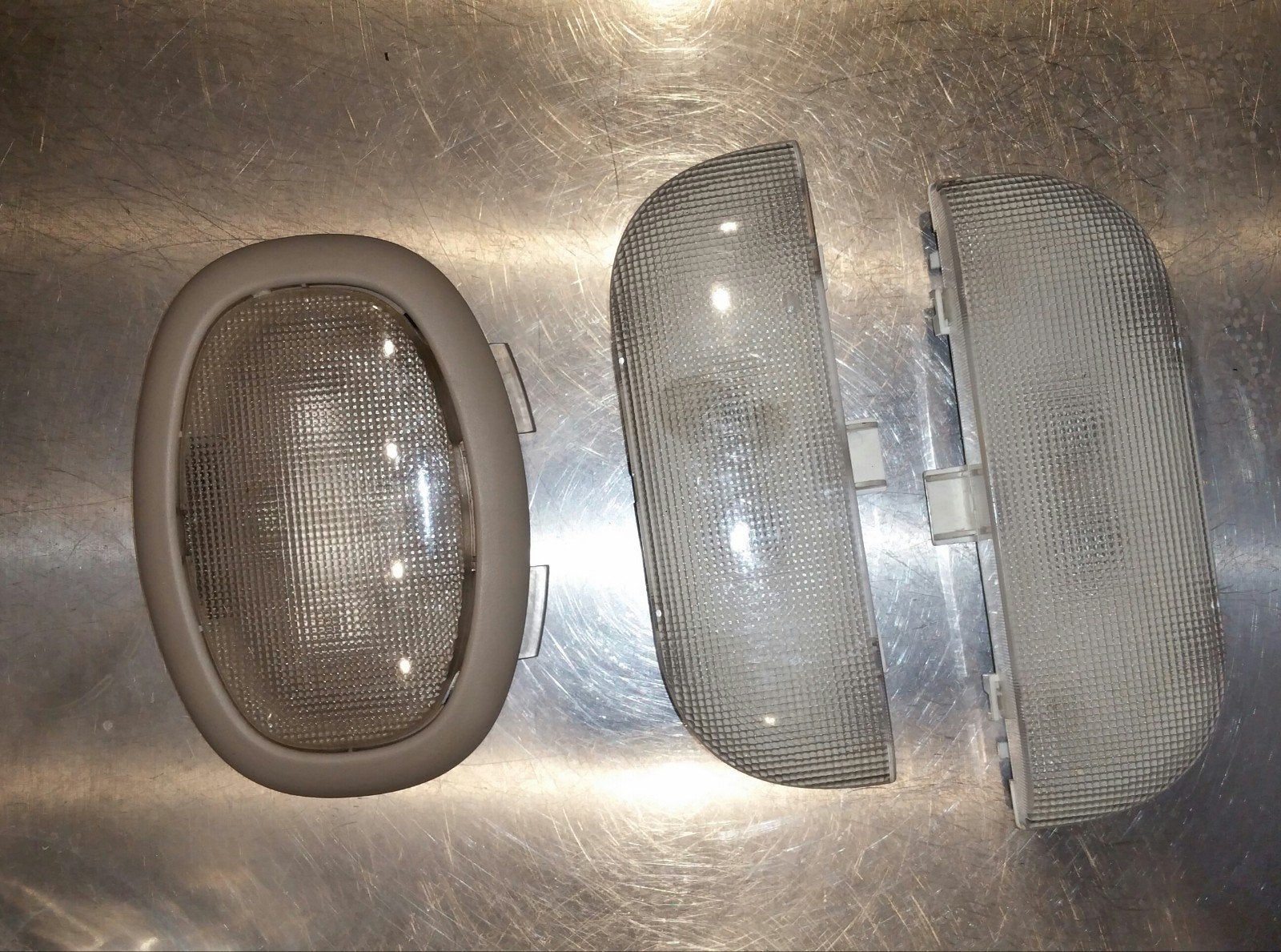 Binnenverlichting Chrysler Voyager Dodge Ram Van, Auto-onderdelen, Uitlaatsystemen, Ophalen of Verzenden, Chrysler