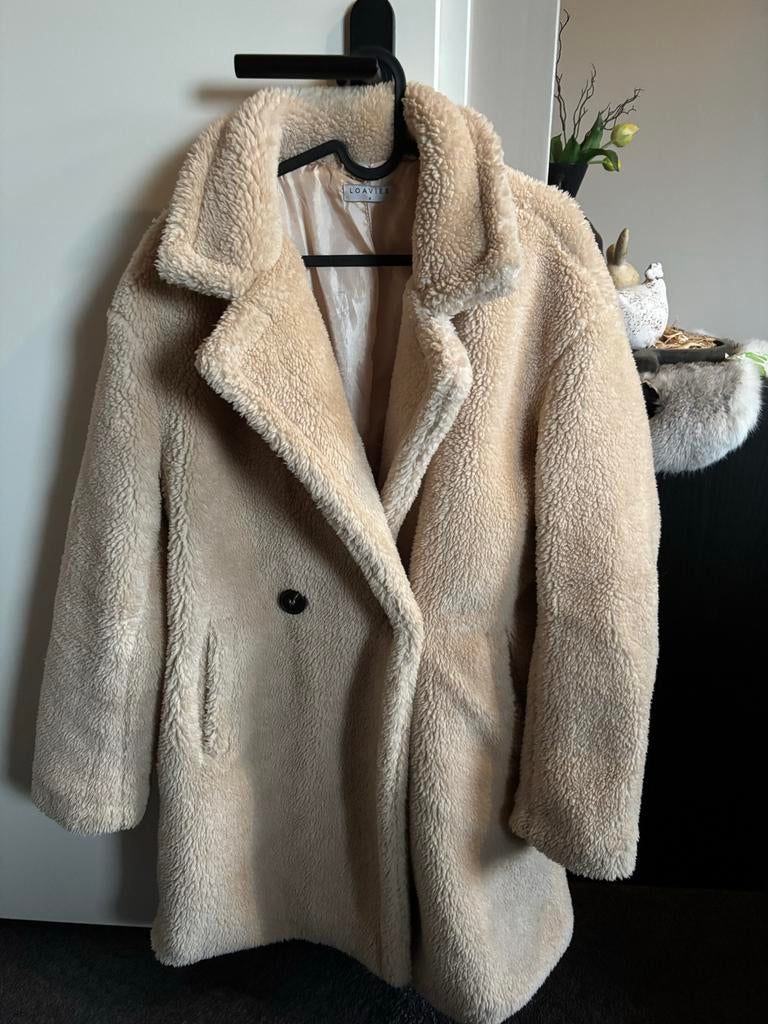 Loavies teddy jas maat M, Kleding | Dames, Jassen | Winter, Ophalen of Verzenden, Zo goed als nieuw, Maat 38/40 (M), Beige