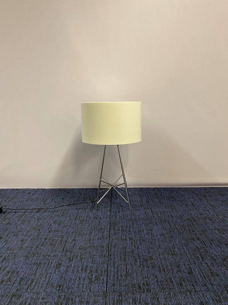 1 x FLOS Ray T - Tafellamp Wit - design, Ophalen, Gebruikt, Glas, 150 tot 200 cm