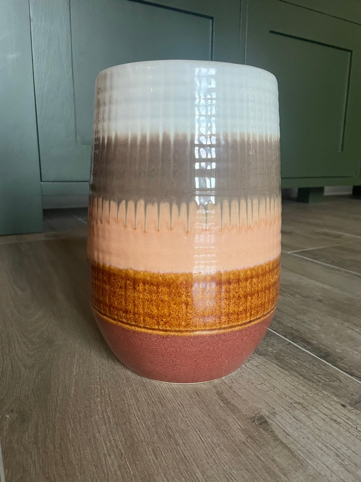 Bloempot met kleurverloop, Gebruikt, Ophalen of Verzenden, Steen/keramiek, Meerkleurig