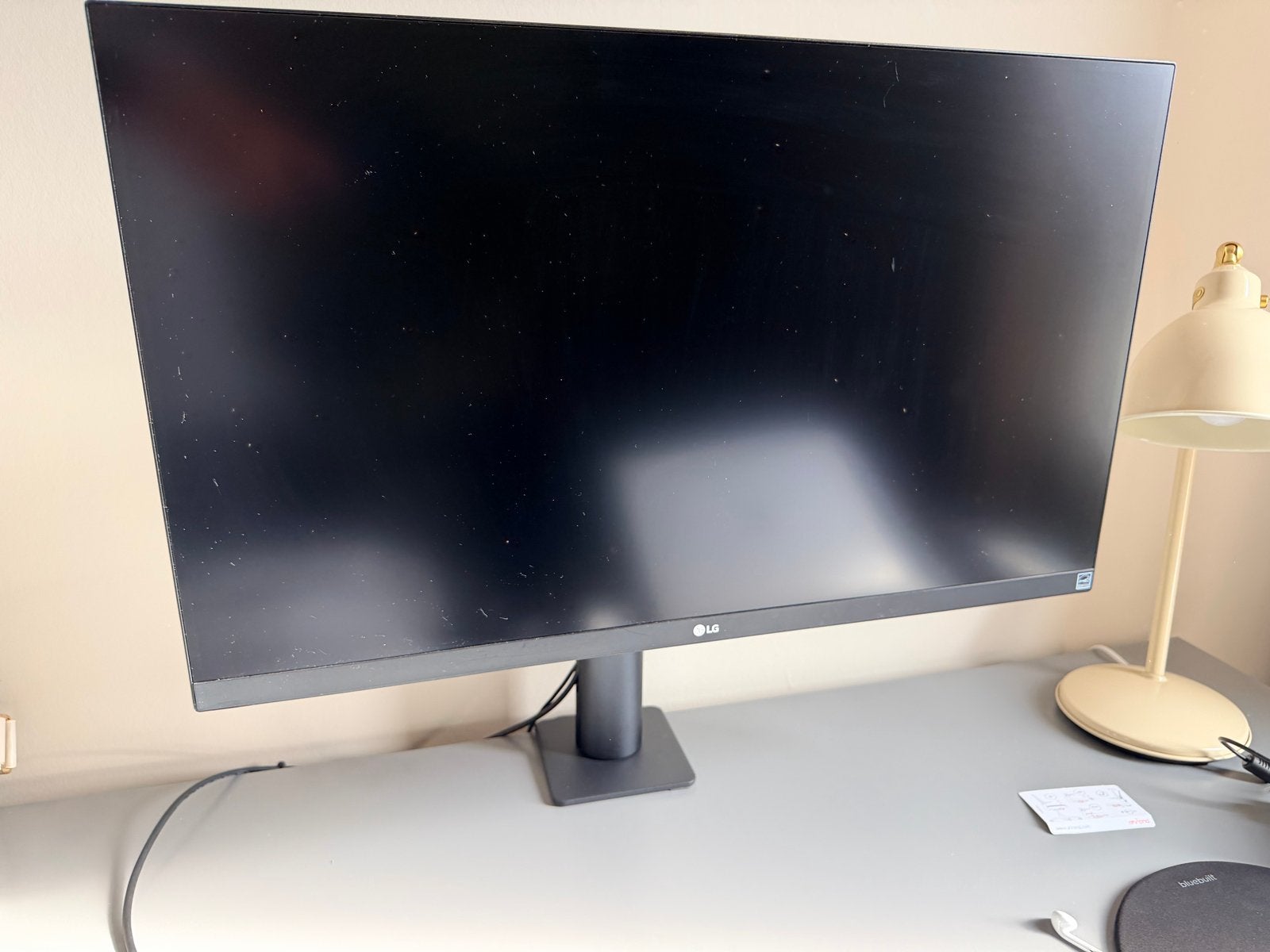 LG 27UN880P-B 27 inch 4K Monitor + monitor arm, Computers en Software, Gebruikt, IPS, In hoogte verstelbaar, Ultra HD (4K)