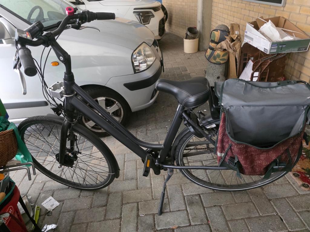Elektrische fiets EERST GOED DE OMSCHRIJVING LEZEN, Fietsen en Brommers, Elektrische fietsen, Gebruikt, 51 tot 55 cm, 30 tot 50 km per accu