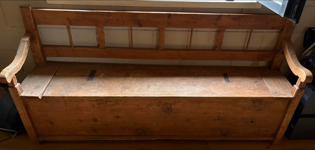 Antieke houten klep bank met opbergruimte, Antiek en Kunst, Antiek | Meubels | Stoelen en Banken, Ophalen