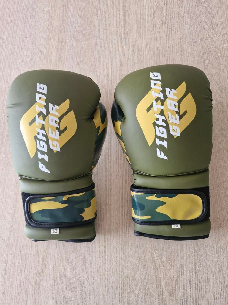 Kickbokshandschoenen maat S - Gebruikt, goede staat, Sport en Fitness, Bowlen, Ophalen of Verzenden, Gebruikt, Handschoen of Beschermer