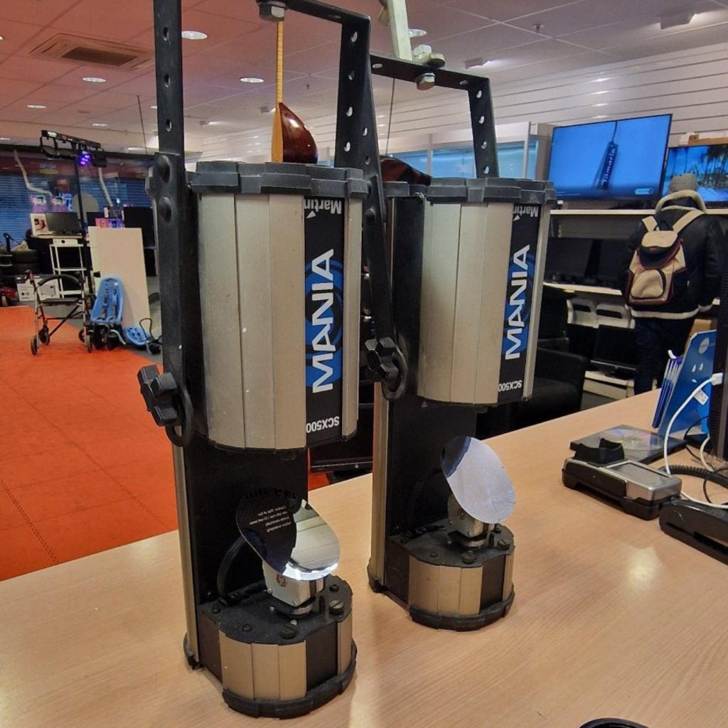 set van 2 Martin Mania SCX500 lampen, Flex Ltd., Zo goed als nieuw, https://flex.com/contact-us, Nobelstraat 10, 5807 GA Oostrum LB, Limburg, Nederland
