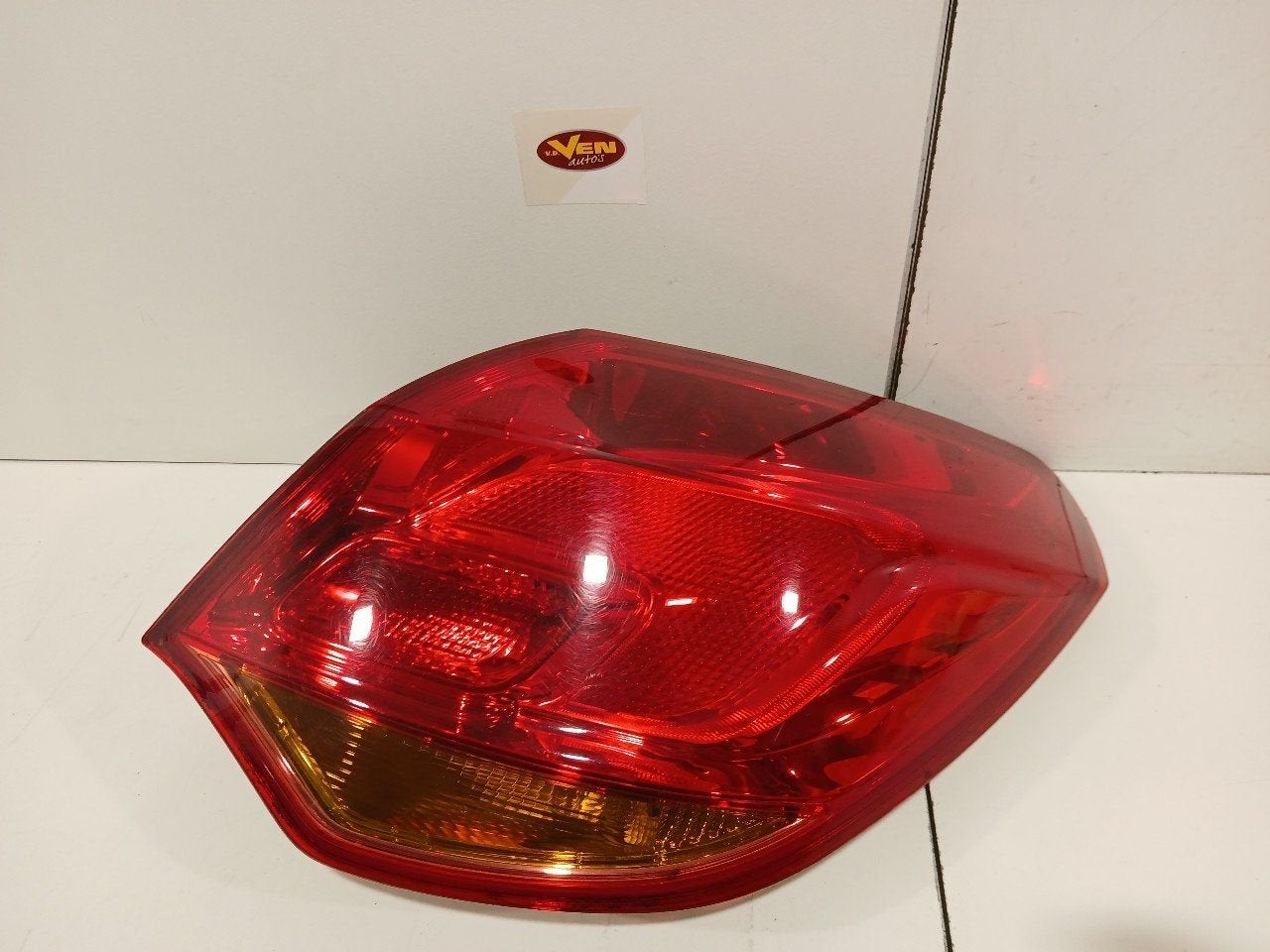 Achterlicht carrosserie rechts Opel Astra, Onderdelen@venauto.nl, Van der Ven Autorecycling B.V., Gebruikt, Ettenseweg 76, 4706 PB Roosendaal, The Netherlands