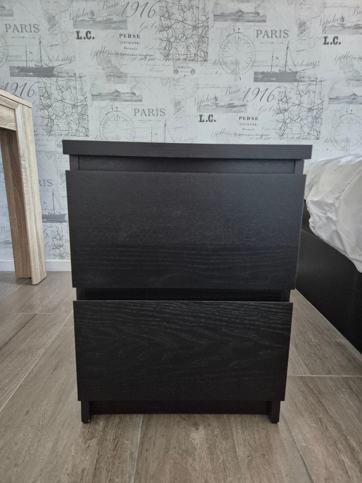 IKEA MALM nachtkastje zwart hout 55x40x48 cm, Ophalen, Gebruikt, Minder dan 45 cm, 55 tot 70 cm