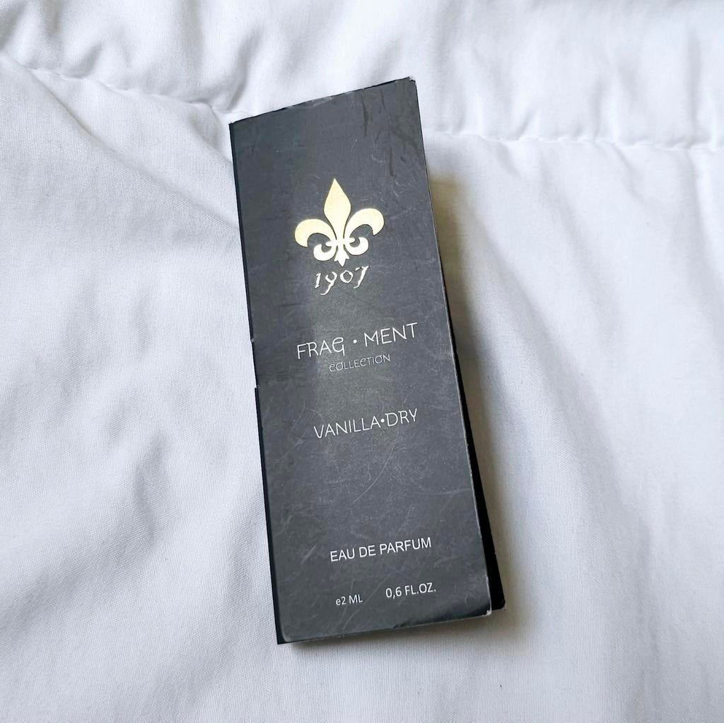 NU €2,50 ‼️ Fragment 1907 Vanilla Dry niche parfum sample, Ophalen of Verzenden, Nieuw, Gehele gezicht