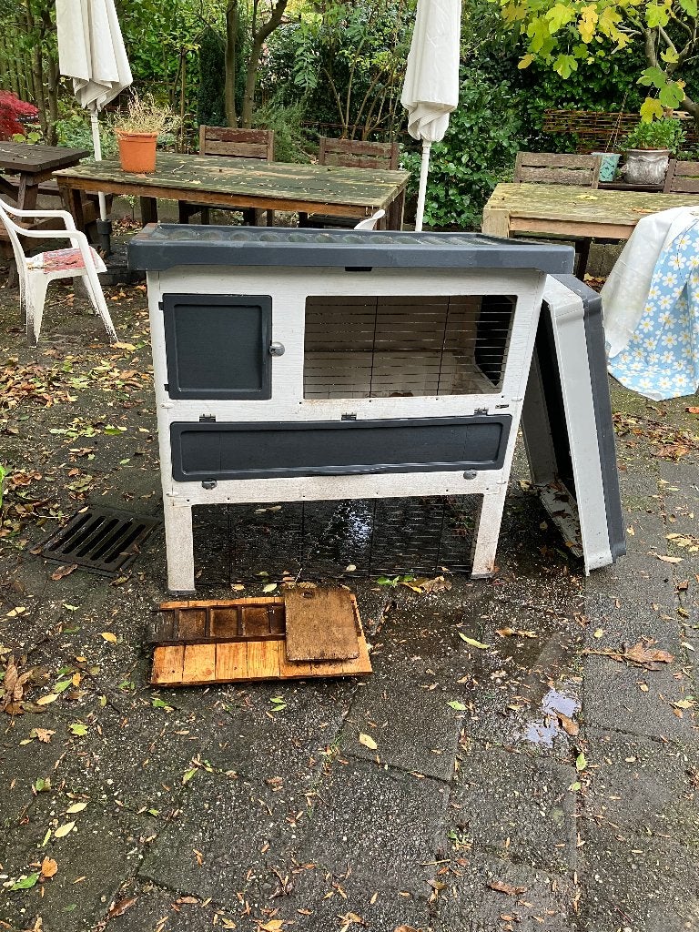 Konijnenhok GRATIS over te nemen, Ophalen, 90 cm of meer, Konijn, Hok