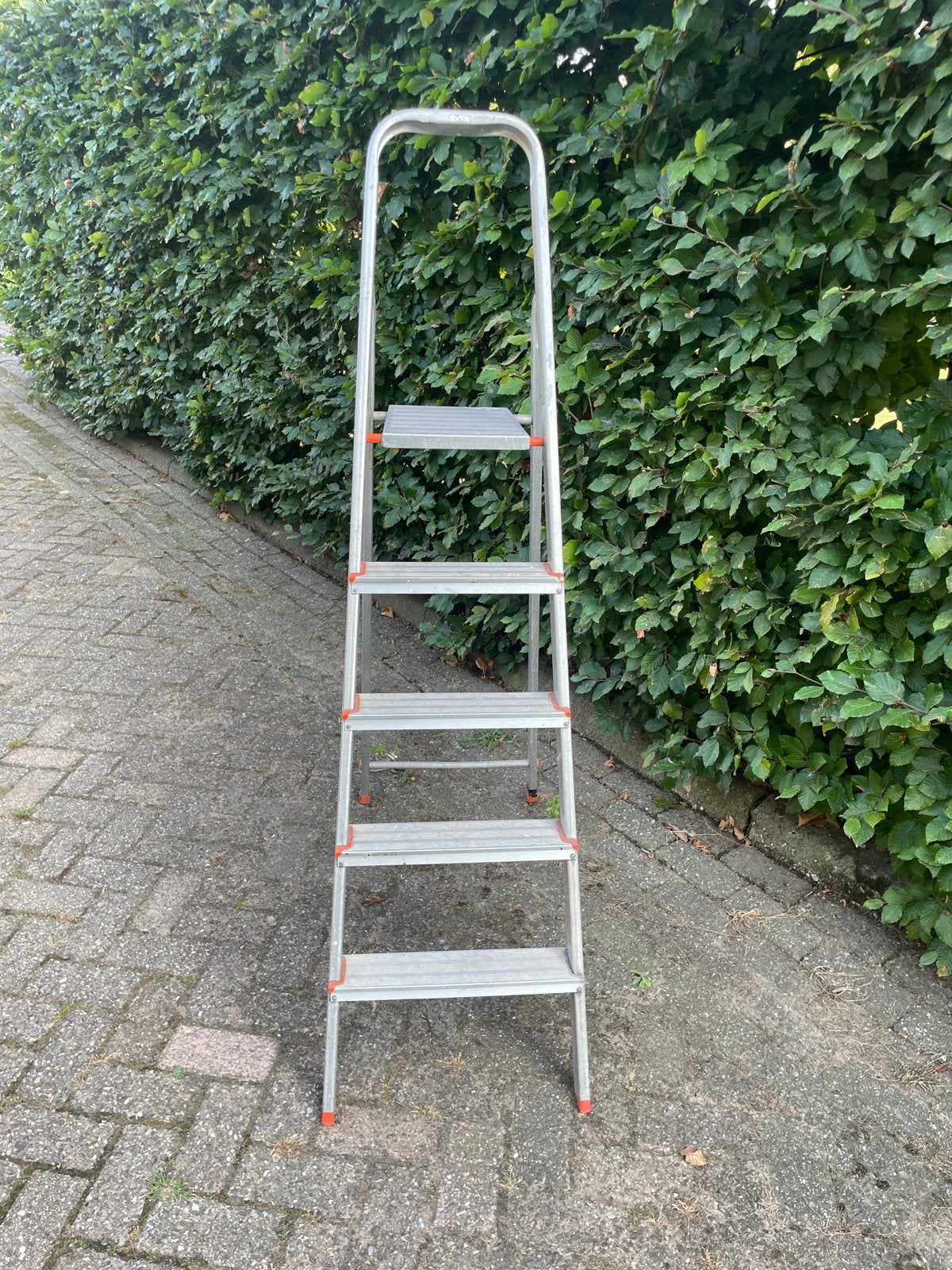 Gebruikte aluminium trap met 5 treden en platform, Ophalen, Gebruikt, Trap, Opvouwbaar of Inschuifbaar