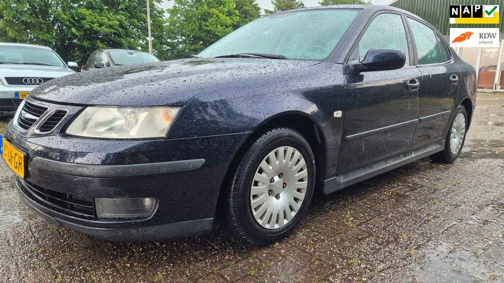 Saab 9-3 Sport Sedan 1.8t Vector turbo NIEUWE APK AIRCO LEDE, Auto's, Saab, Voorwielaandrijving, 1998 cc, Gebruikt, 4 cilinders
