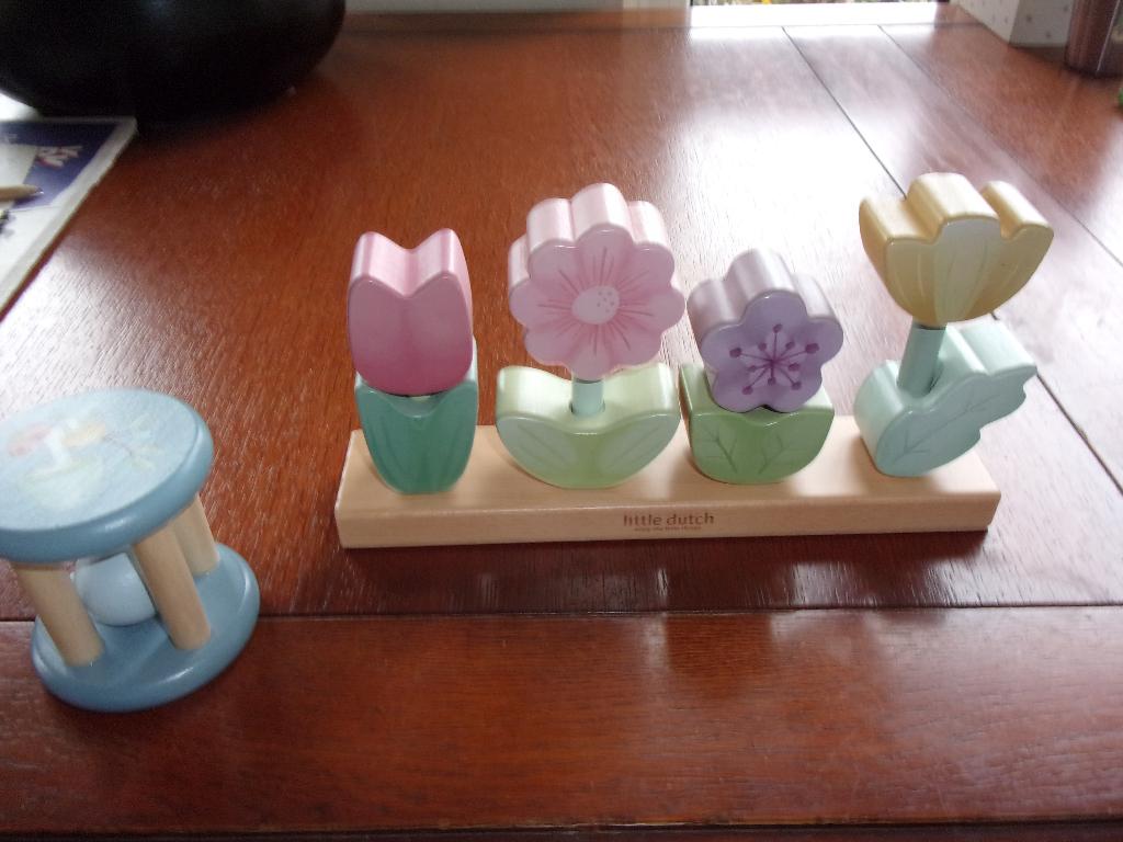 Houten STAPELBLOEMEN+SPEELTJE van Little Dutch, NIEUW, Ophalen of Verzenden, Nieuw, Overige typen