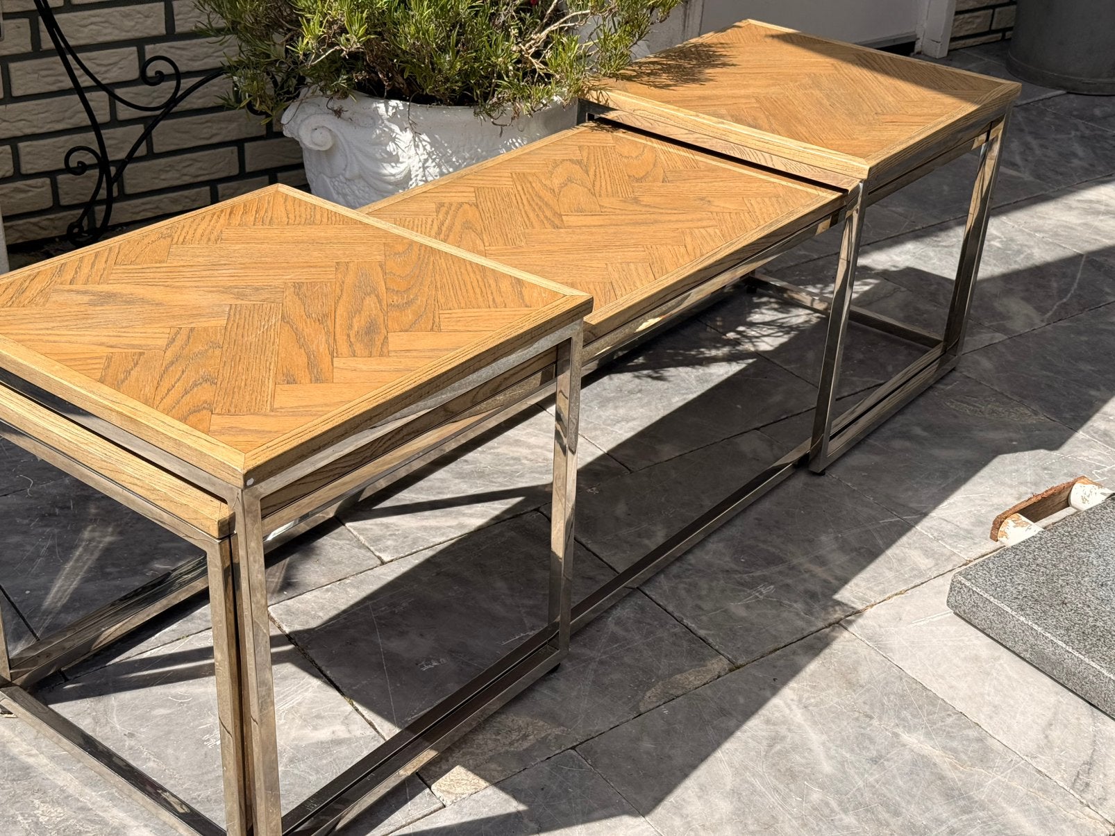 Visgraad tafel 2xbijzettafel, Ophalen, Overige materialen, 50 tot 100 cm, Zo goed als nieuw