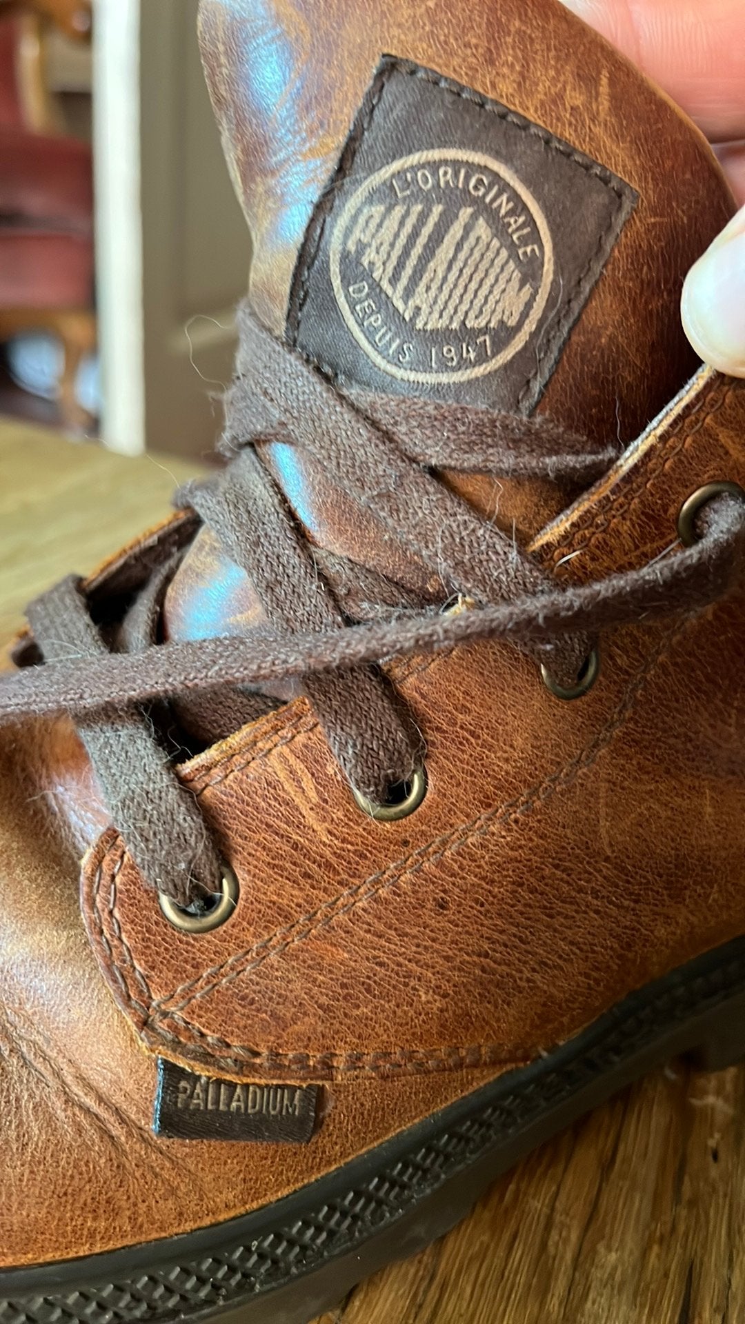 Leren Palladium maat 41, Kleding | Dames, Bruin, Ophalen of Verzenden, Sneakers of Gympen, Zo goed als nieuw
