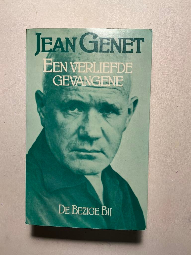 JEAN GENET. EEN VERLIEFDE GEVANGENE, Boeken, Ophalen of Verzenden, Gelezen