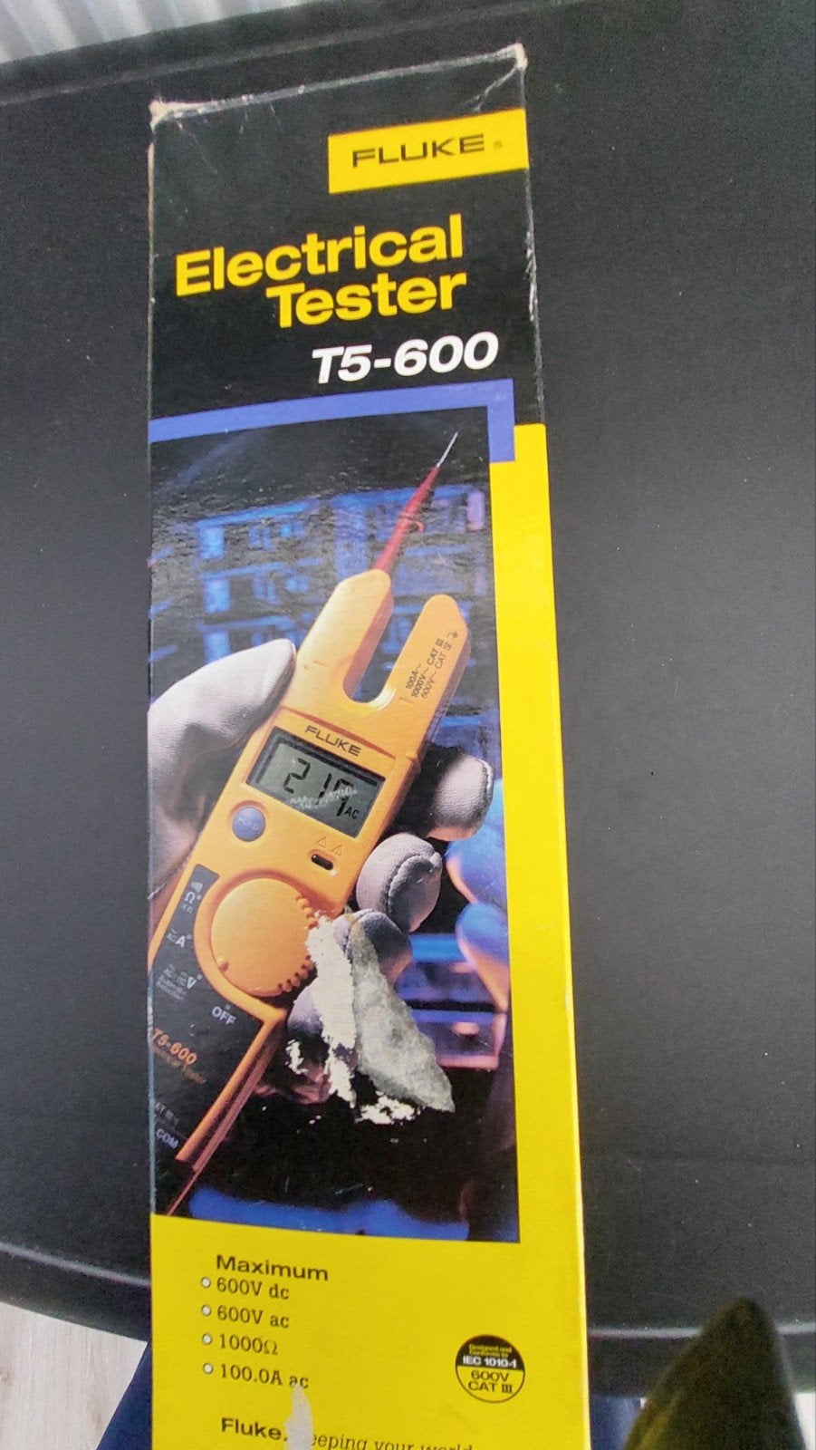 Fluke, Ophalen of Verzenden, Zo goed als nieuw, Multimeter