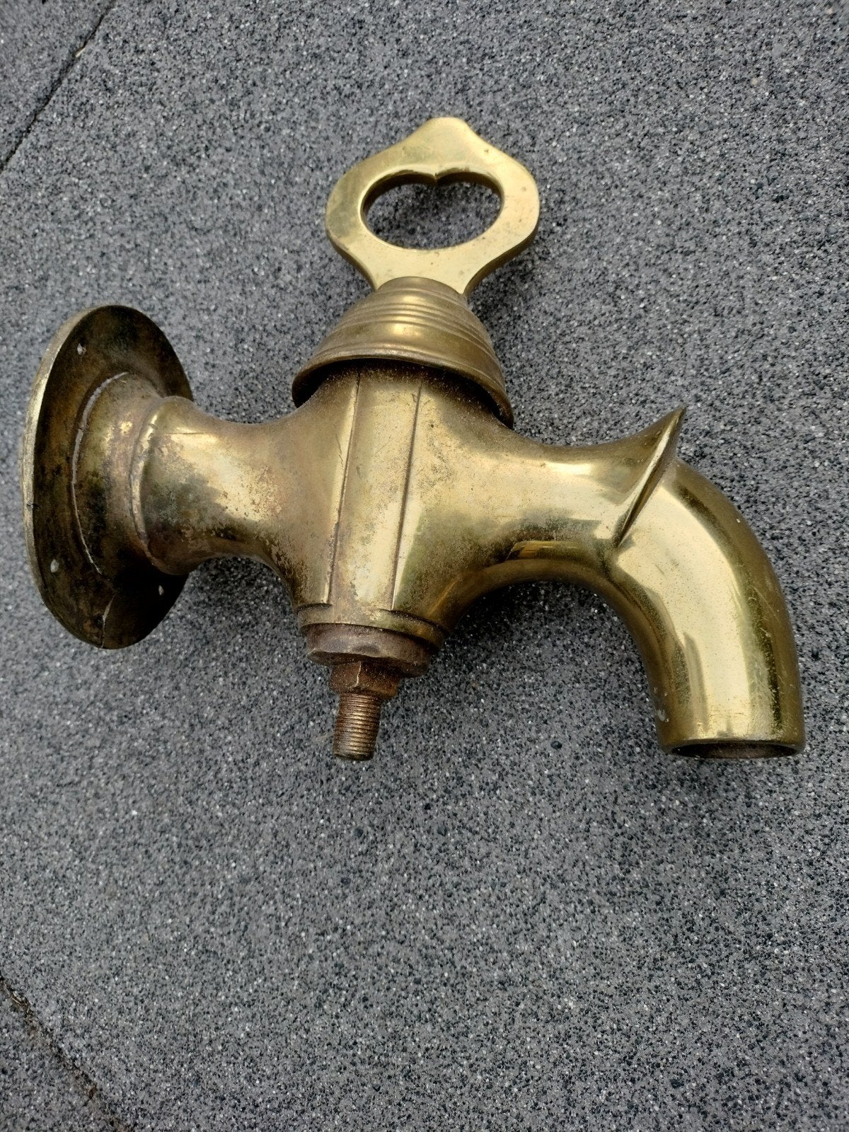 Antieke koperen pompkraan., Antiek en Kunst, Ophalen, Koper