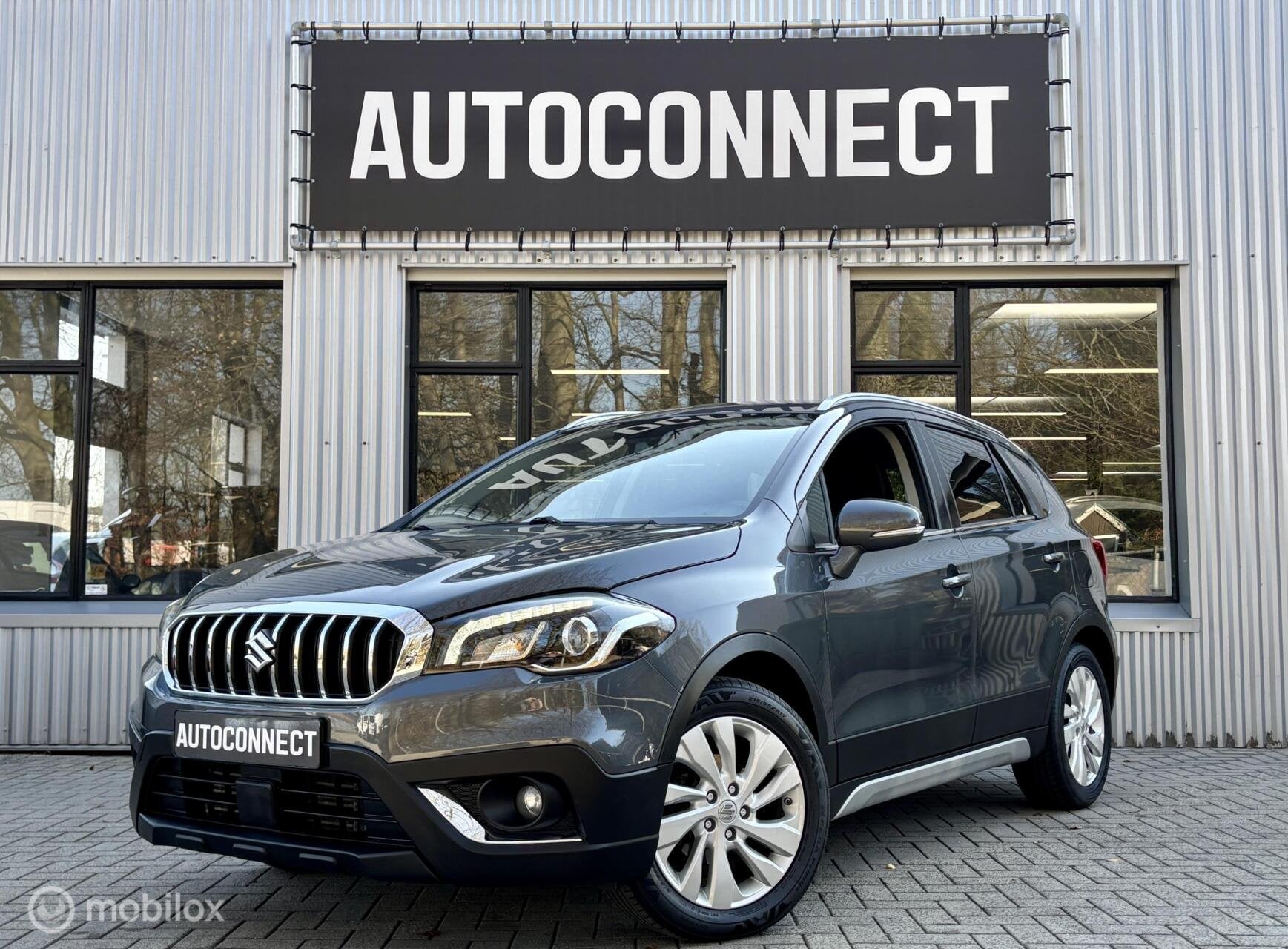 Suzuki S-Cross 1.0 Boosterjet Exclusive. NAVI, CRUISE, CAMER, Auto's, Voorwielaandrijving, Dealer onderhouden, Stof, Gebruikt