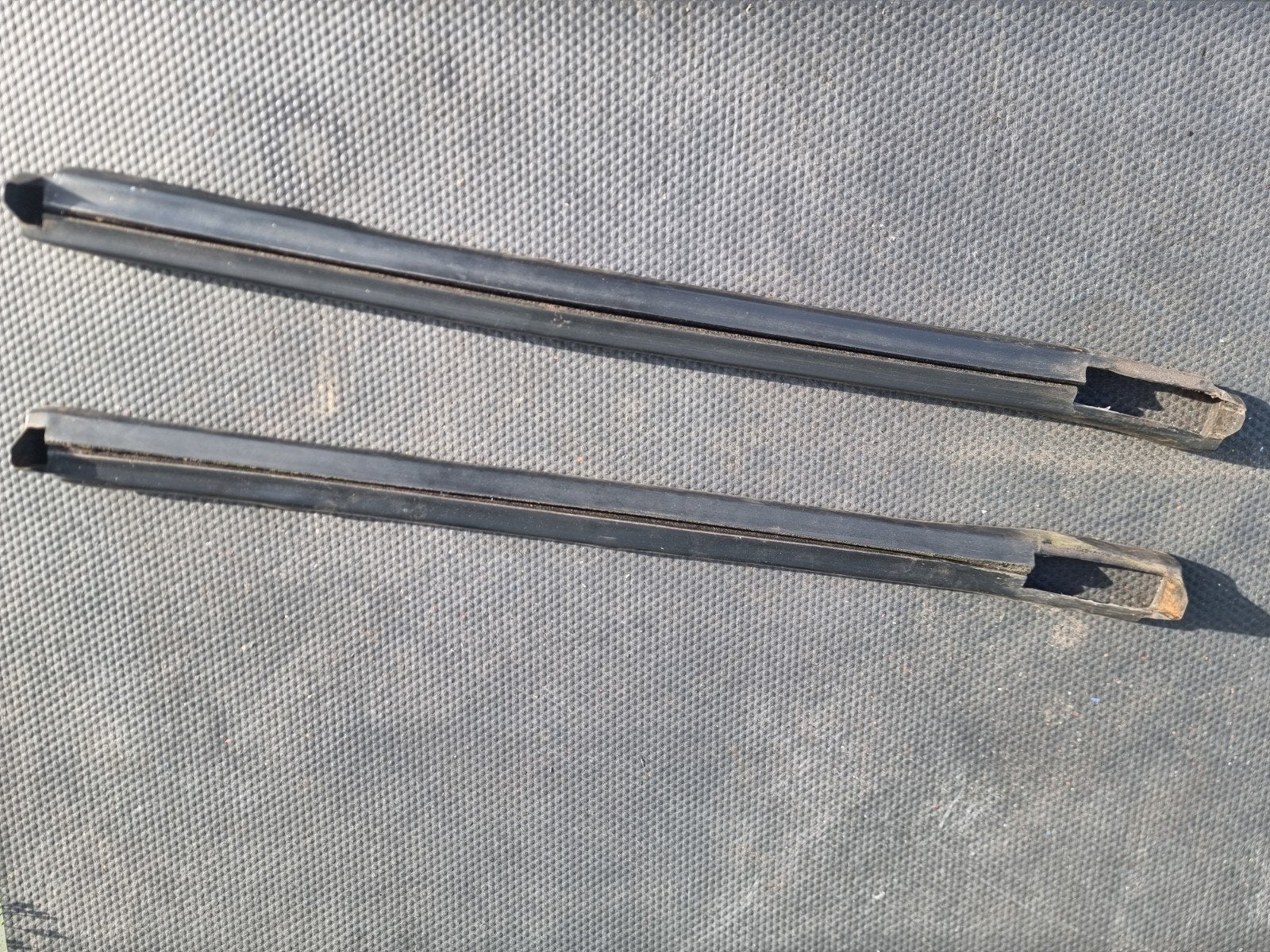 deurrubber Range Rover Classic, Oldtimer onderdelen, Gebruikt, W, Ophalen of Verzenden