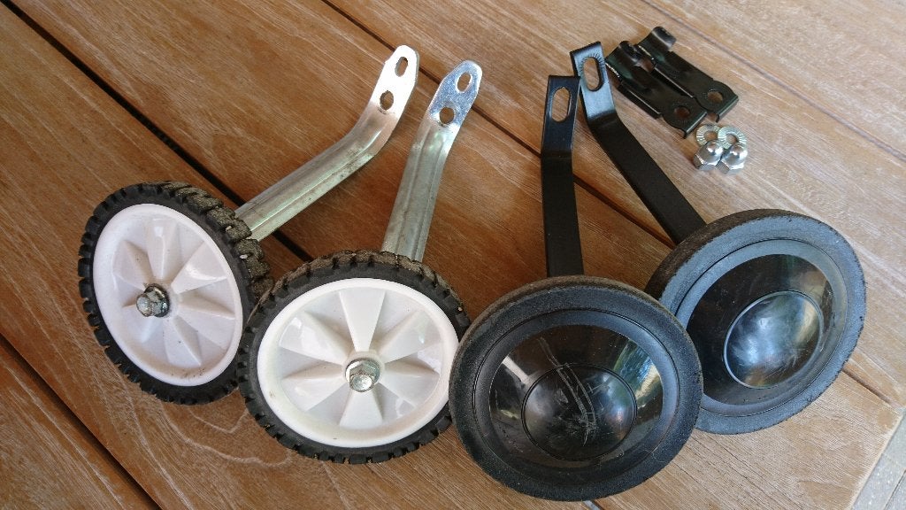 zijwieltjes 2 sets, Ophalen of Verzenden, Gebruikt, Minder dan 16 inch, Zijwieltjes