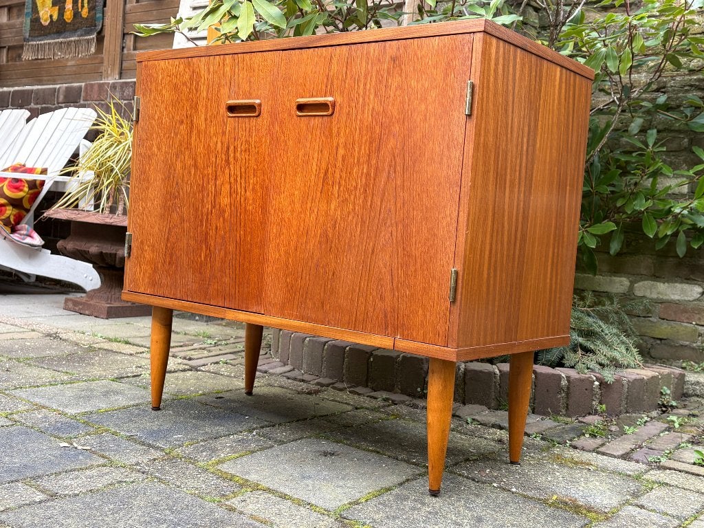 Badkamermeubel -  Dressoir tv lp kastje retro vintage 60s, Ophalen, Gebruikt, Teakhout, 3 of 4 laden