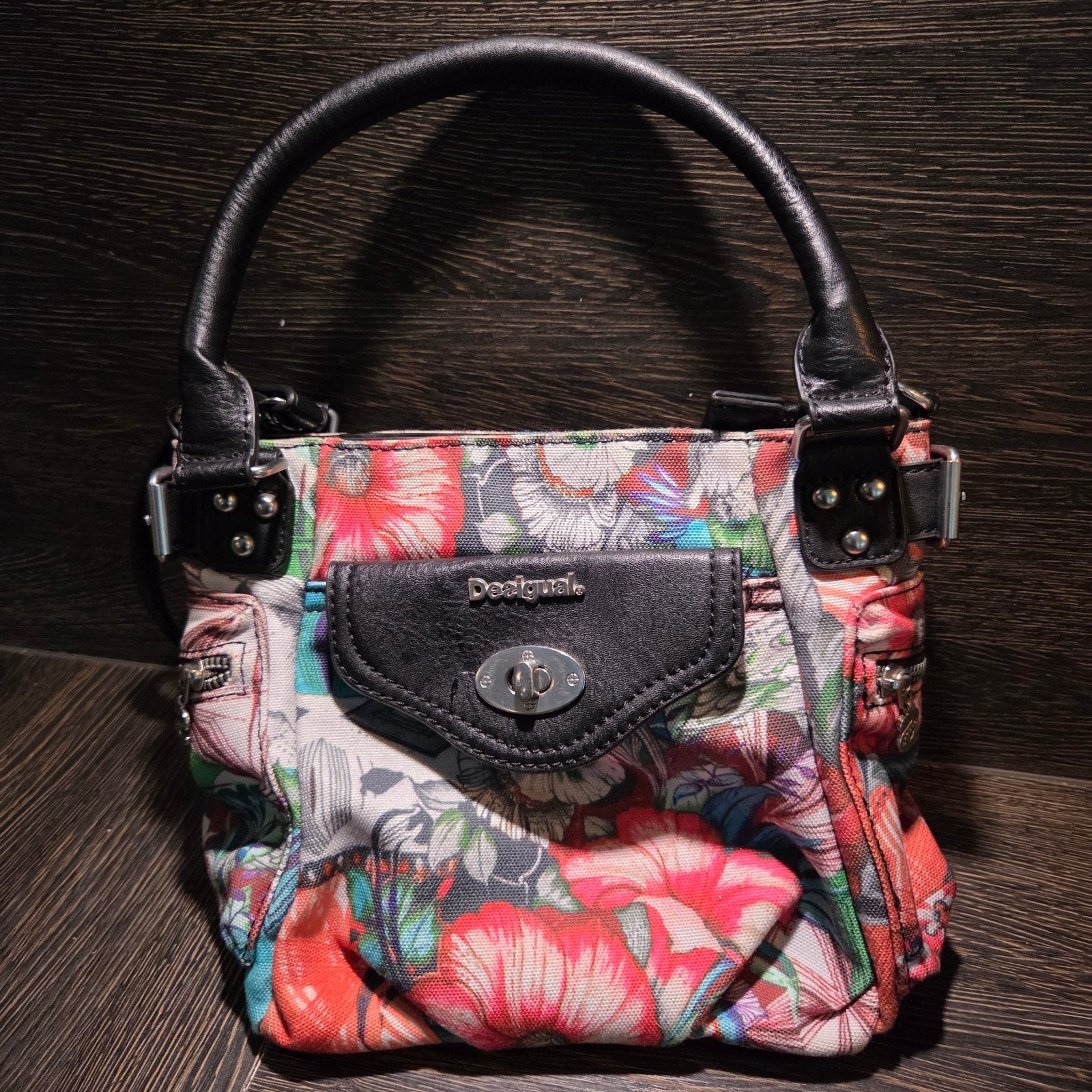 Desigual Handtas met Bloemenprint en Schouderband, Ophalen of Verzenden, Gebruikt, Overige kleuren, Handtas