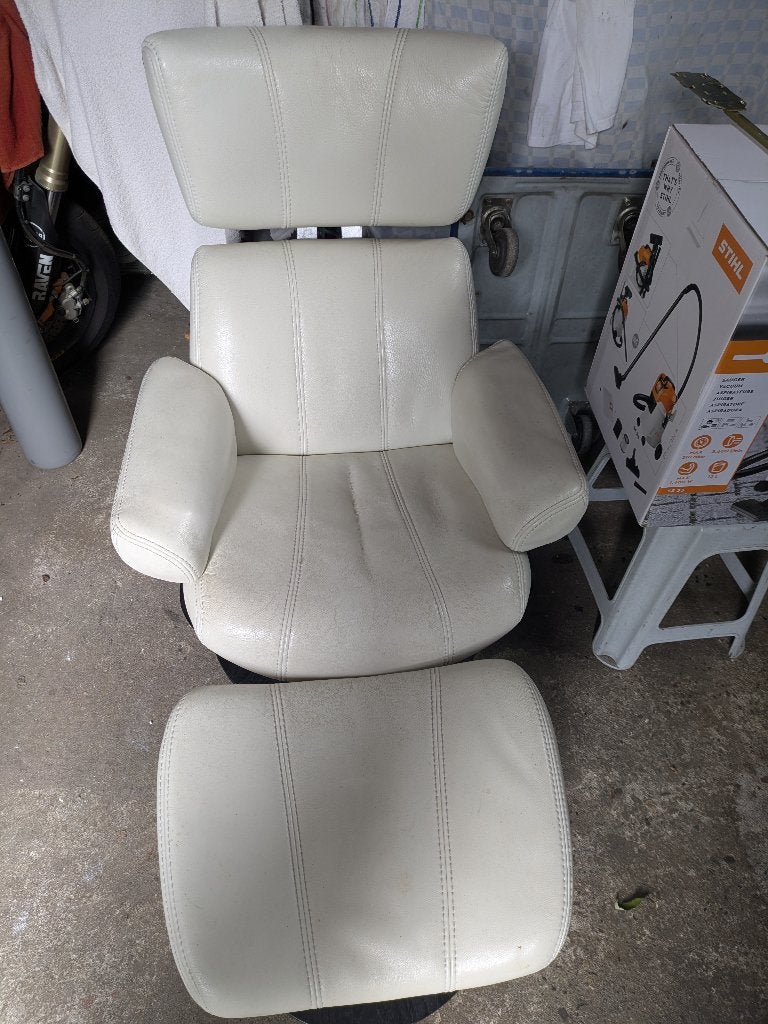 leren relax stoel met voeten bankje, Ophalen, Gebruikt, Modern, 50 tot 75 cm