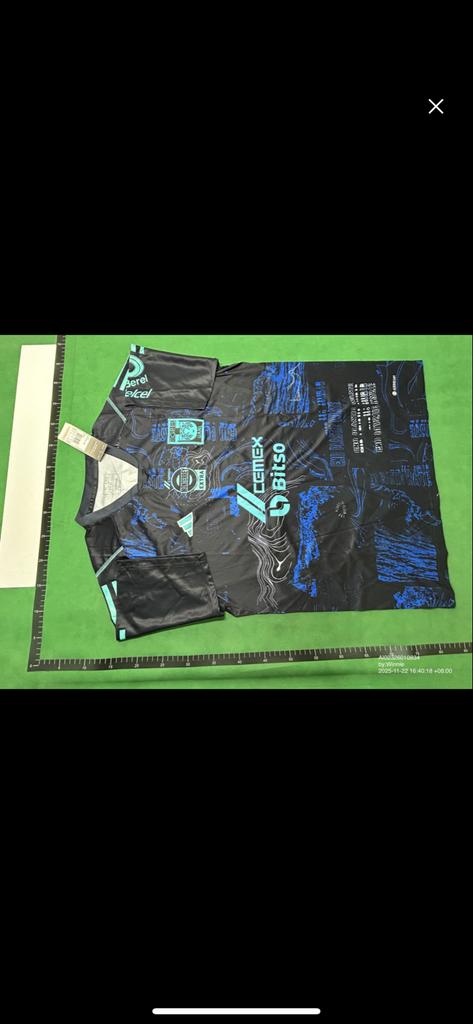 Diverse voetbalshirts in verschillende maten, Sport en Fitness, Voetbal, Maat L, Ophalen of Verzenden, Gebruikt, Shirt