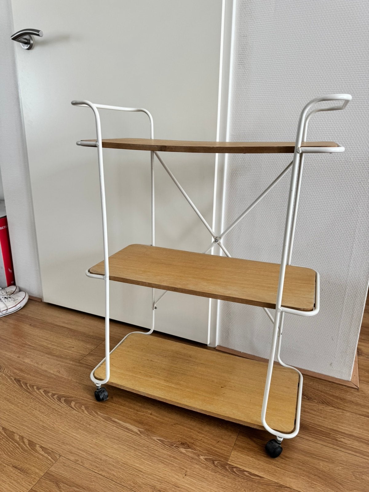Kastje/rekje op wieltjes, Ophalen, Gebruikt