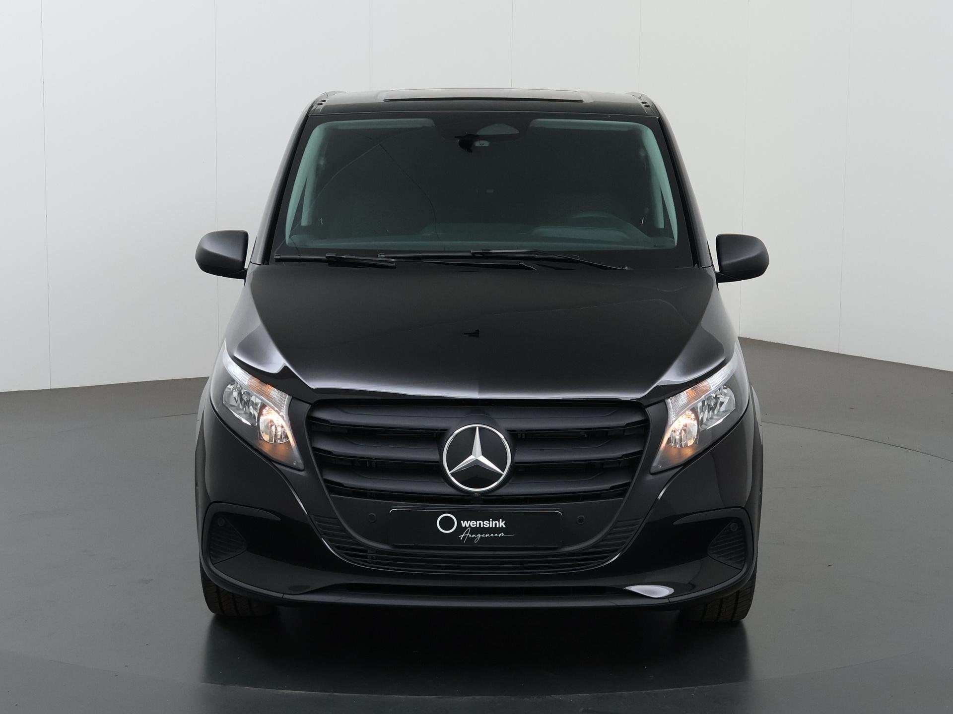 Mercedes-Benz Vito Bestelwagen 114 CDI L2 PRO | Achteruitrij, Auto's, Automaat, 4 cilinders, Zwart, Bedrijf