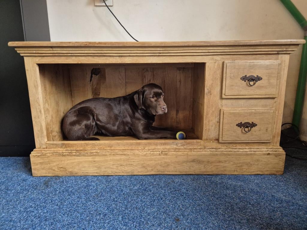 Massief eiken houten dressoir, hondenmeubel, Ophalen, 100 tot 150 cm, Eikenhout, Zo goed als nieuw