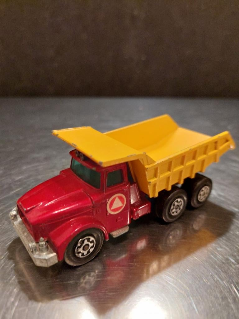 Matchbox super kings dump truck/ vintage/majorette/lesney, Ophalen of Verzenden, Gebruikt, Bus of Vrachtwagen