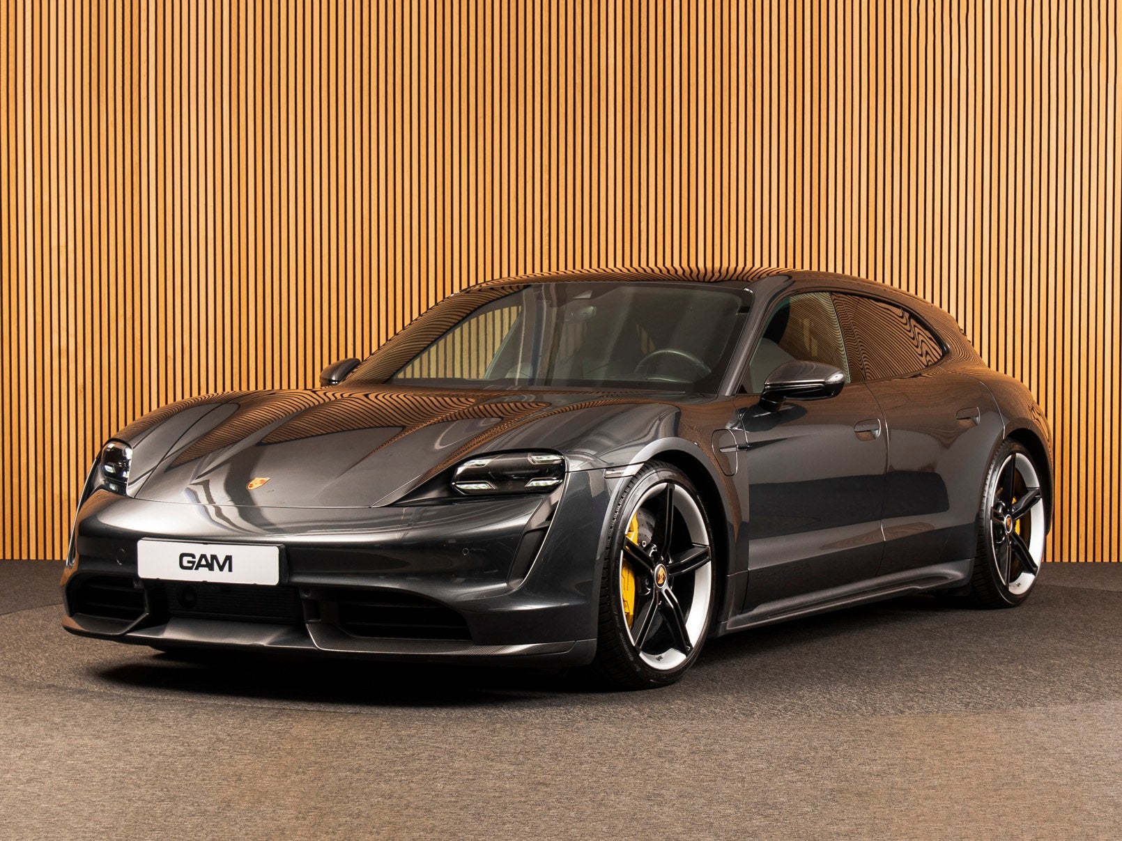 Porsche Taycan Sport Turismo Turbo S 93 kWh CERAMIC | PANO |, Gebruikt, Zwart, 4 stoelen, Leder