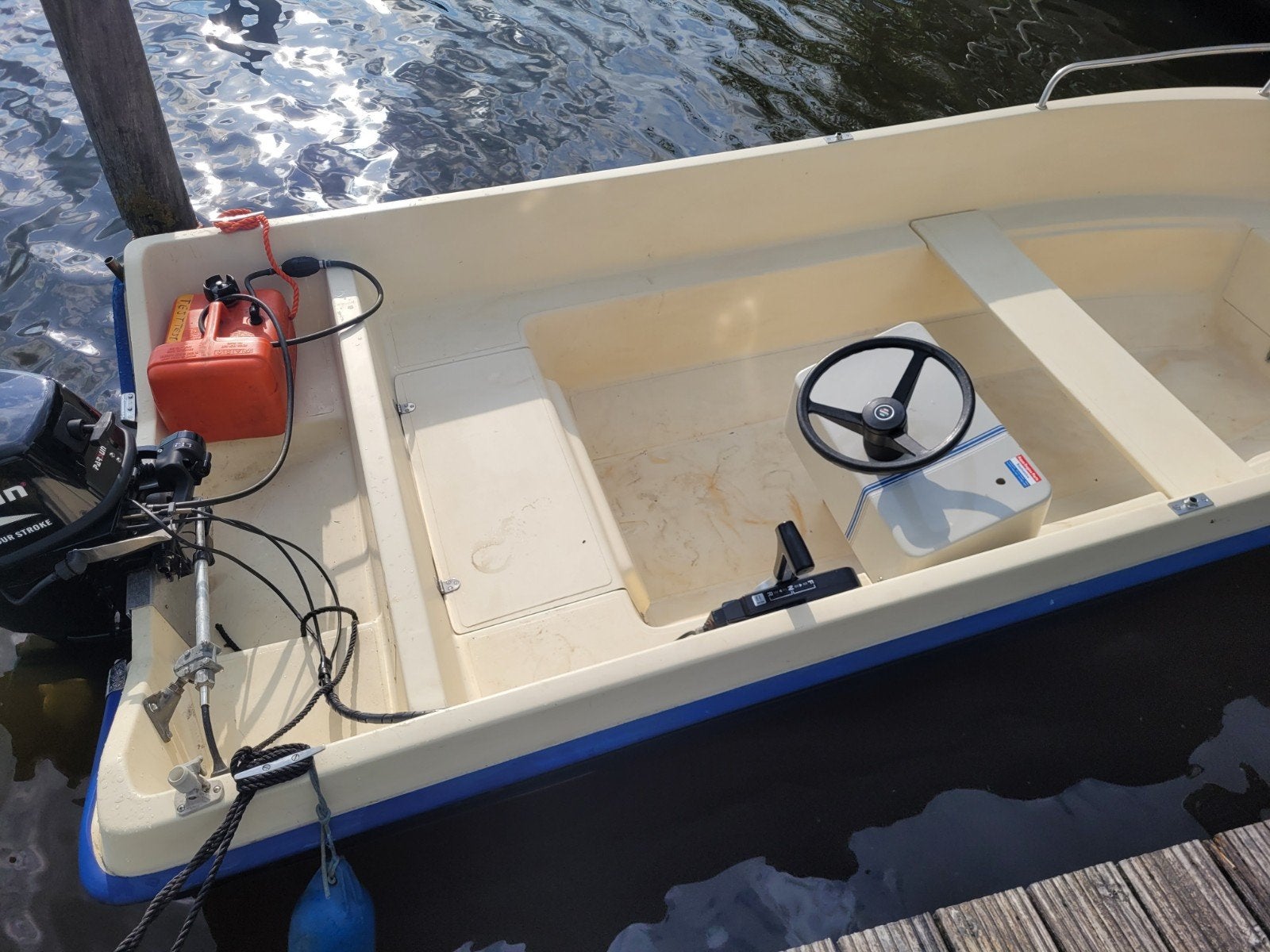 Leuke Bryza console boot
Dubbel wandige
Met vaste banken
En, Watersport en Boten, Ophalen, Gebruikt, Motor en Techniek, Motorboot