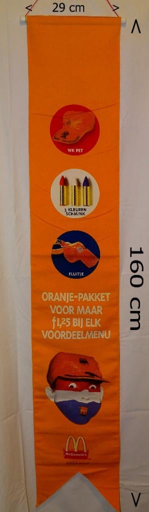 Grote McDonalds reclame banner  WK voetbal  94, Verzamelen, Ophalen of Verzenden, Zo goed als nieuw, Overige binnenlandse clubs