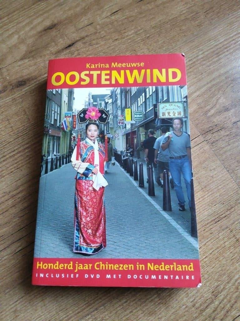 Oostenwind boek Karina Meeuwse, Ophalen of Verzenden, 20e eeuw of later, Gelezen, Karina Meeuwse