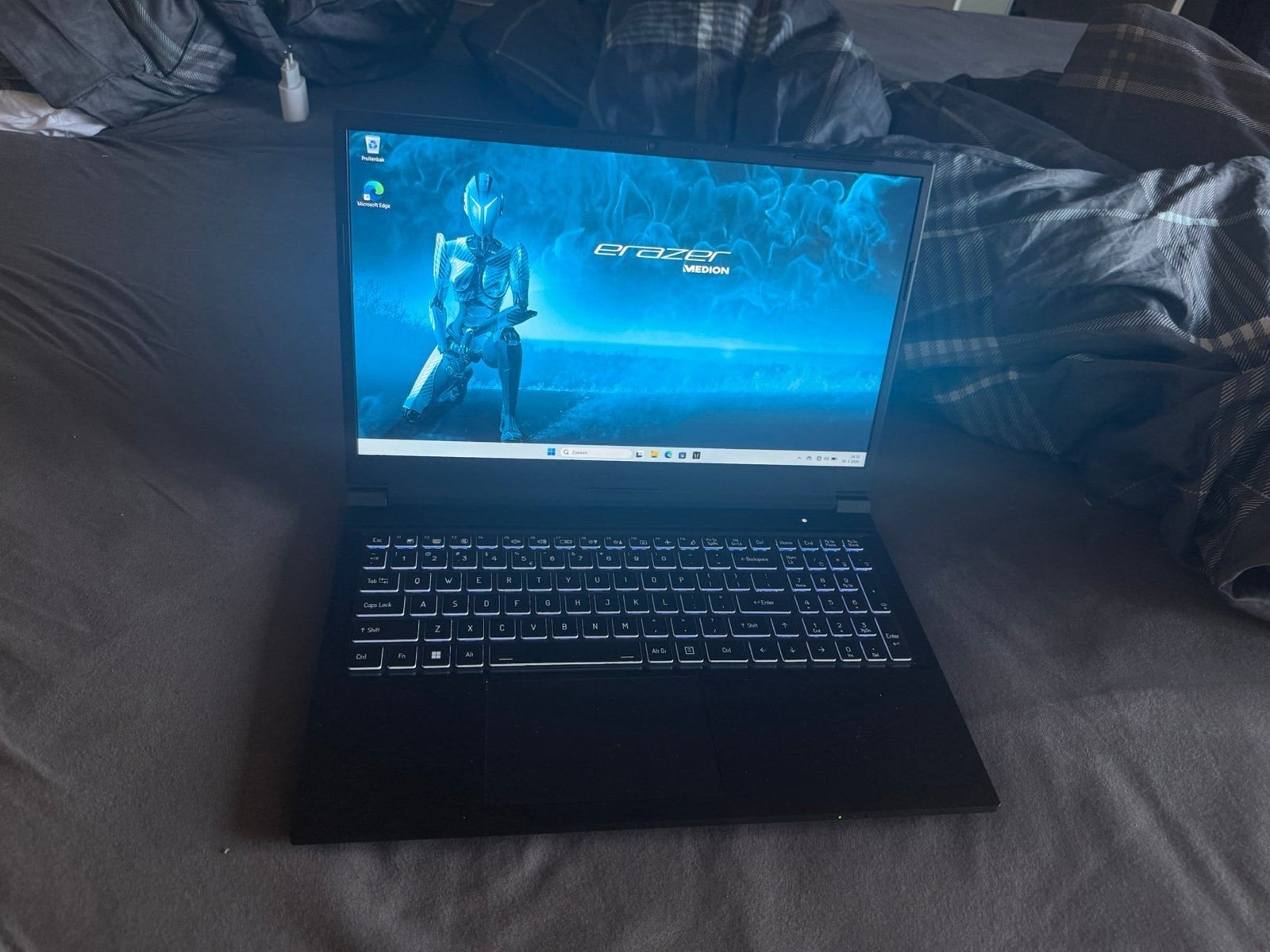 Medion Erazer Crawler E40 MD62518 NL Gaming Laptop, Computers en Software, Met videokaart, Medion, Ophalen of Verzenden, Zo goed als nieuw