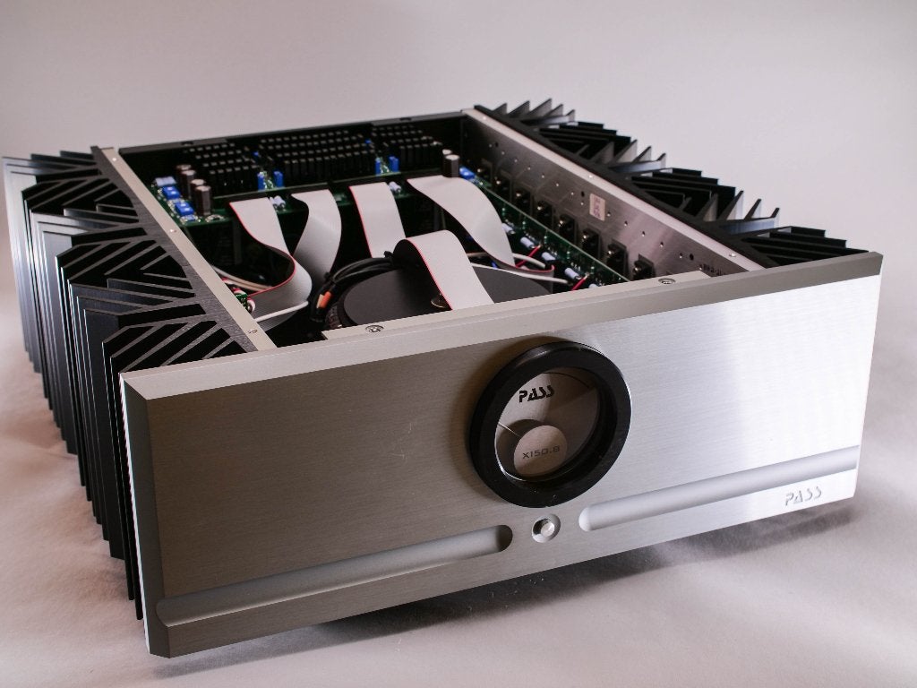 Pass Labs X150.8 - nieuwstaat - meetrapport aanwezig., Zo goed als nieuw, 120 watt of meer, Stereo, Ophalen