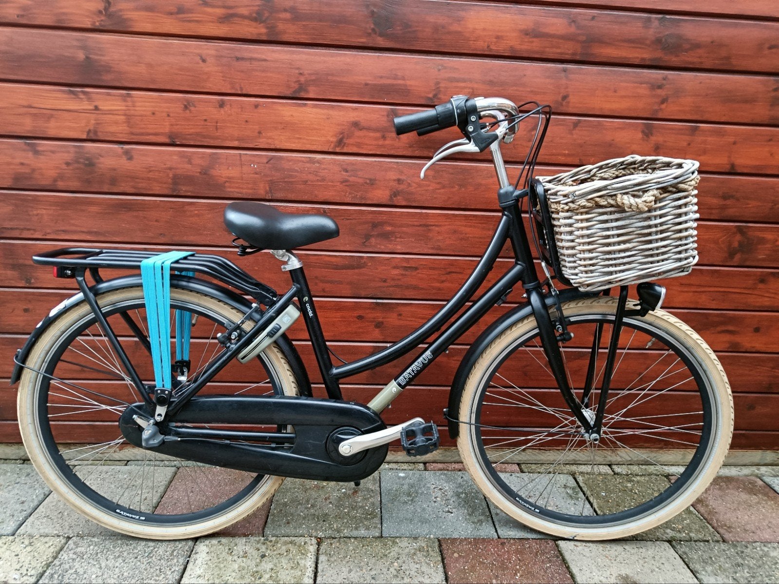 Prachtige Batavus Cnctd 26 inch meisjes fiets met 3 V, Fietsen en Brommers, Terugtraprem, Versnellingen, Zo goed als nieuw, Batavus Cndc
