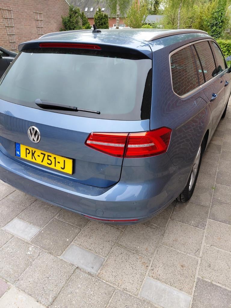 Volkswagen Passat 1.4 TSI 92KW Variant Dsg7 2017 Blauw, Auto's, 1341 kg, 4 cilinders, Blauw, Origineel Nederlands