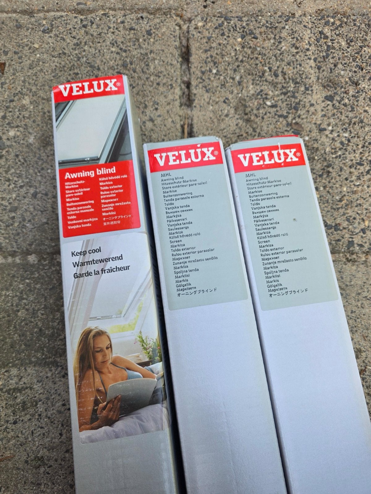 Velux zonwering voor dakramen FK02/FK04/FK06 - 2 stuks, Ophalen of Verzenden, Nieuw