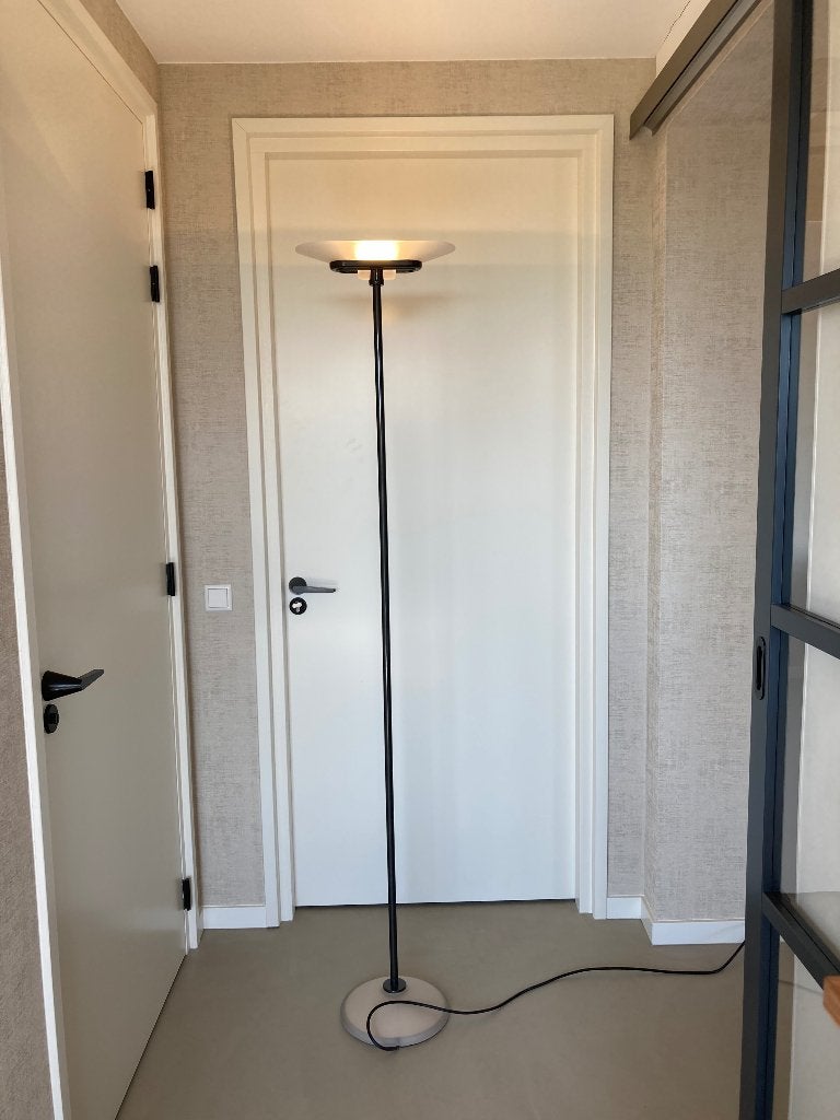 Staande lamp, Artemice, type Jill, wit melkglas., Ophalen, Gebruikt, 150 tot 200 cm
