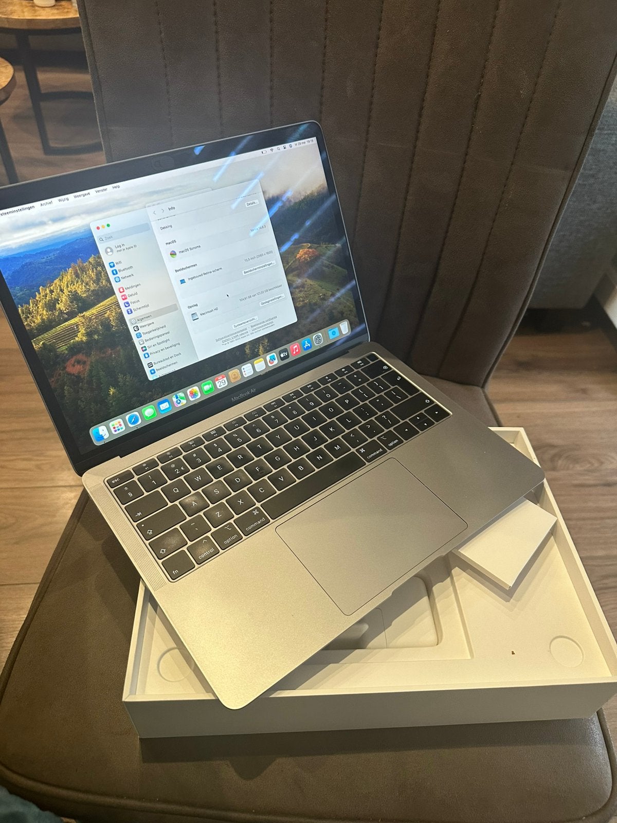 MacBook Air 13-inch (2019) – Goed werkende laptop, 13 inch, Minder dan 2 Ghz, Ophalen of Verzenden, Zo goed als nieuw