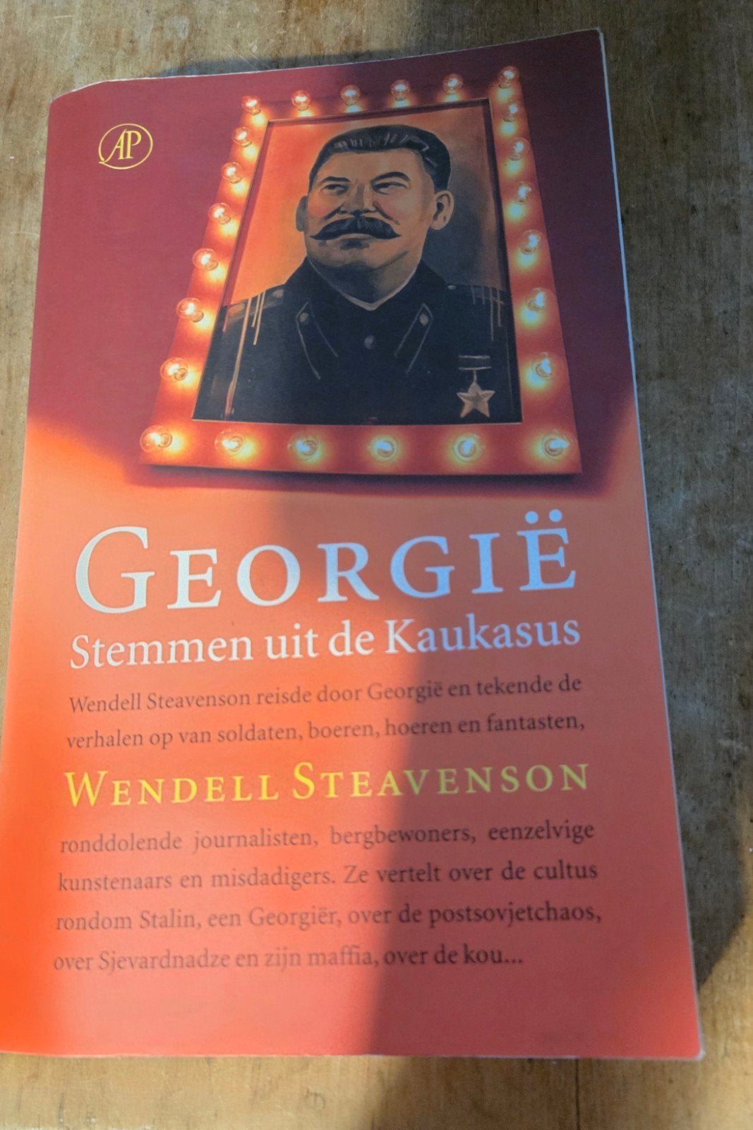 Georgië stemmen uit de Kaukasus
Boek over Georgië
Taal: Nede, Ophalen of Verzenden, Zo goed als nieuw, Europa