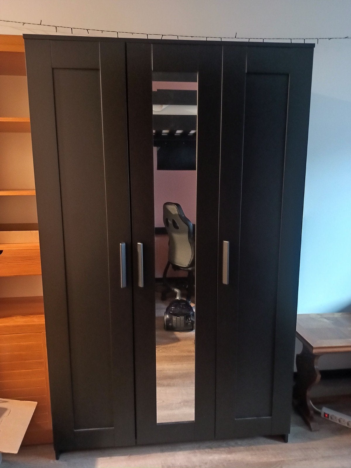 Kast brimnes, Huis en Inrichting, Kasten | Kledingkasten, Ophalen, Met deur(en), 100 tot 150 cm, Zo goed als nieuw
